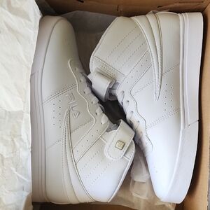Women's 8.5 VULC 13 FILA New in Box Triple White